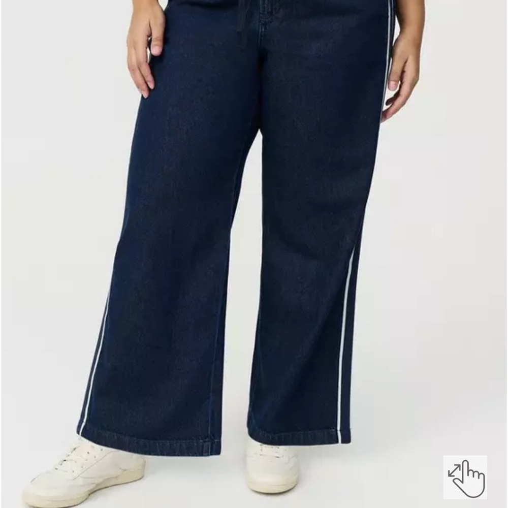 torrid Dark Navy Wide-Leg Jeans with White Side Stripe - Picture 2 of 9